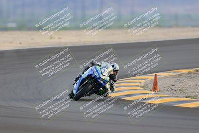 media/Sep-24-2022-CVMA (Sat) [[a45f954247]]/Race 15 500 Supersport-350 Supersport/